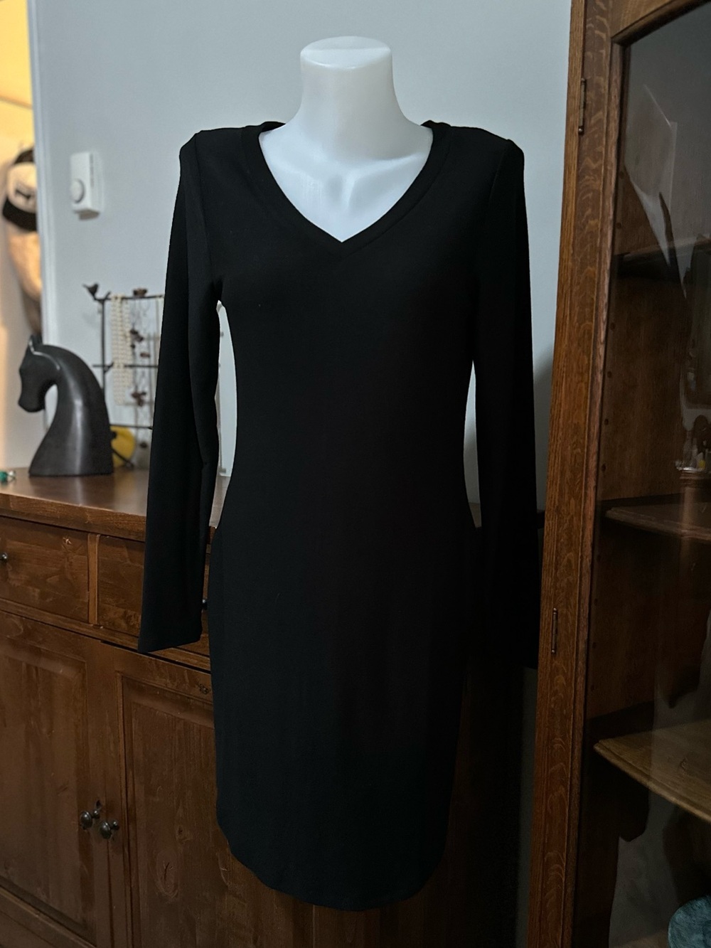 NWOT- Chaser - Black Long Sleeve V-Neck T-Shirt Dress